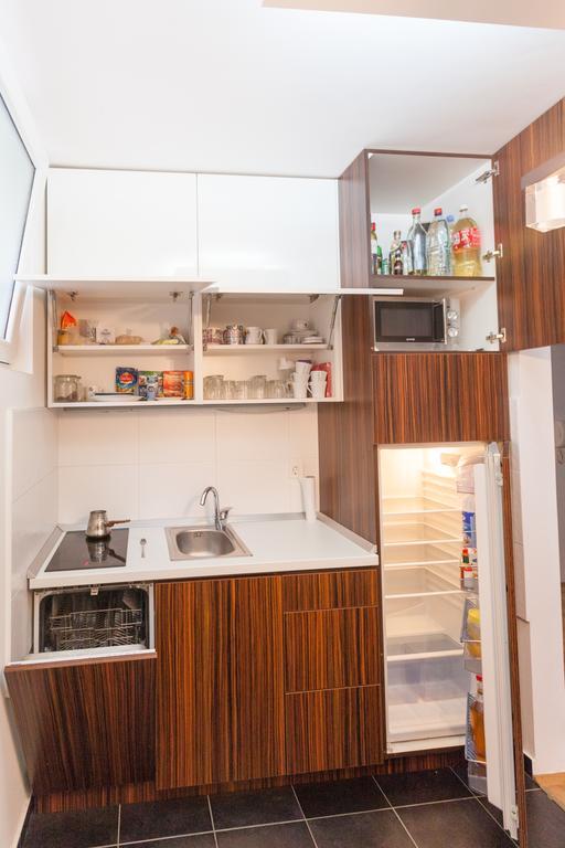 Apartment Matoseva Белград Экстерьер фото